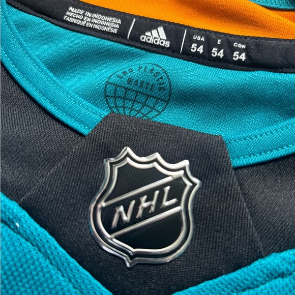 Authentic Sharks Burns Jersey sz 54 NWT - Picture 6 of 8